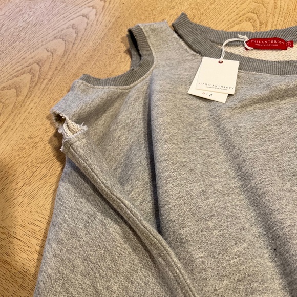 n:Philanthropy Sweatshirt in Black & White EXCELLENT!